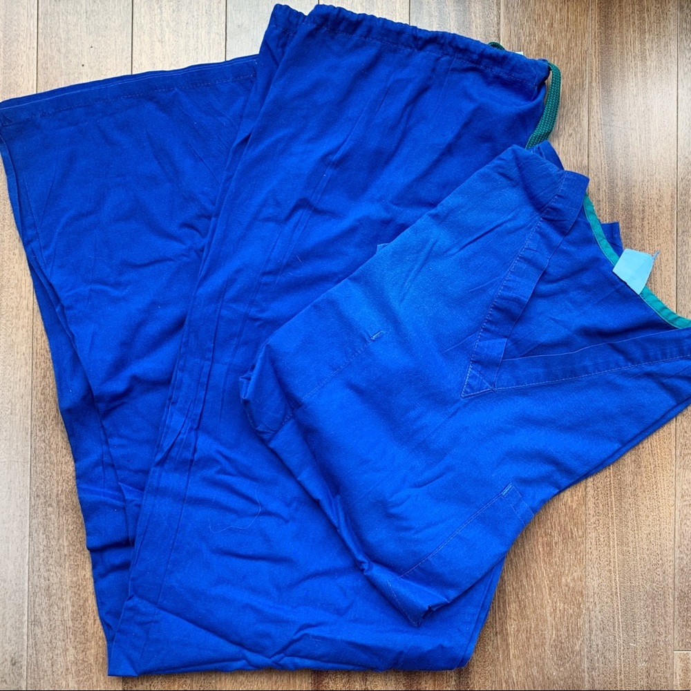 Royal blue unisex scrub set - MEDIUM